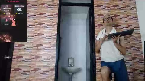 jhosuamoore2 online show from 4, 11, 2025