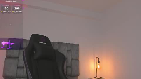 Snapshot of jhotta_foxx chatting on 18, 3, 2026 Jhonatan80 online show from 18, 3, 2026