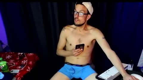 Snapshot of jhp_kinky_2000 chatting on 7, 1, 2026 kinky party boy online show from 7, 1, 2026