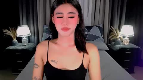 Snapshot of jhuliana_and_charles_room chatting on 15, 9, 2025 jhuliana_and_charles_room online show from 15, 9, 2025