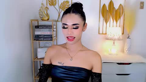 julie online show from 8, 12, 2024
