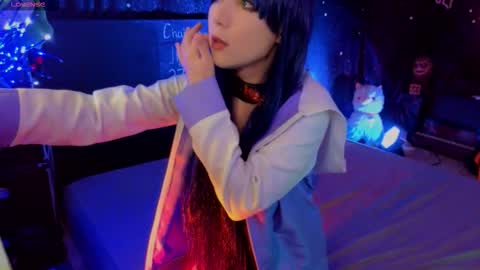    online show from 27, 9, 2025