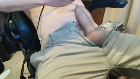 Snapshot of jim74122 chatting on 24, 11, 2025 jim74122 online show from 24, 11, 2025