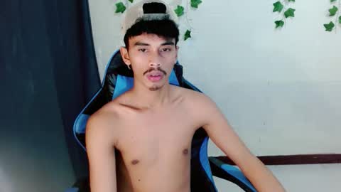 Snapshot of jim_cumxx chatting on 11, 9, 2025 JIMBOY online show from 11, 9, 2025