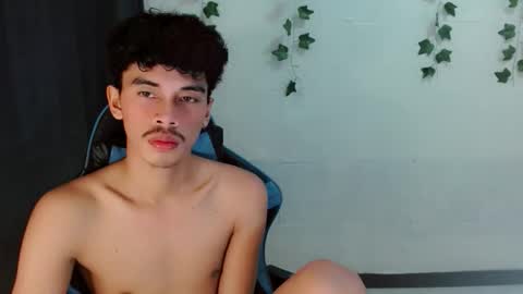 Snapshot of jim_cumxx chatting on 21, 9, 2025 JIMBOY online show from 21, 9, 2025