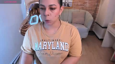 Snapshot of jimena_b chatting on 9, 2, 2025 jimena online show from 9, 2, 2025