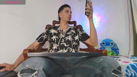 Snapshot of jimm66_ chatting on 10, 9, 2025 Jimm  Independent Model  online show from 10, 9, 2025