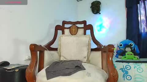 Snapshot of jimm66_ chatting on 2, 10, 2025 Jimm  Independent Model  online show from 2, 10, 2025