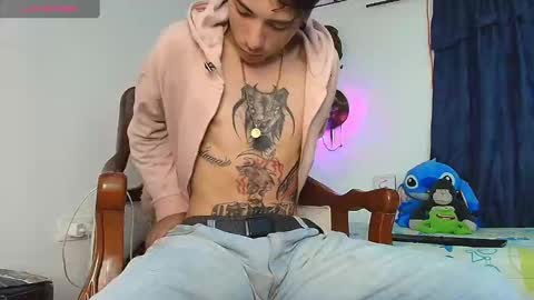 Snapshot of jimm66_ chatting on 3, 10, 2025 Jimm  Independent Model  online show from 3, 10, 2025