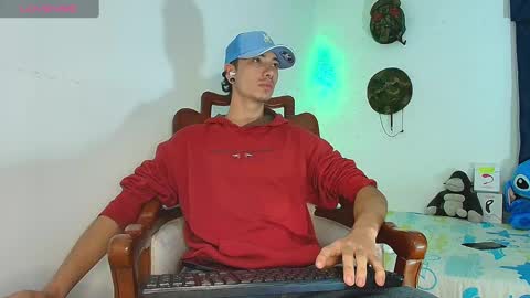 Snapshot of jimm66_ chatting on 7, 10, 2025 Jimm  Independent Model  online show from 7, 10, 2025