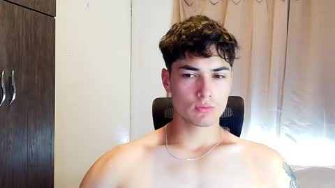 Snapshot of jimmy_classic chatting on 1, 12, 2025 jimmy_classic online show from 1, 12, 2025