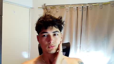 Snapshot of jimmy_classic chatting on 18, 12, 2025 jimmy_classic online show from 18, 12, 2025