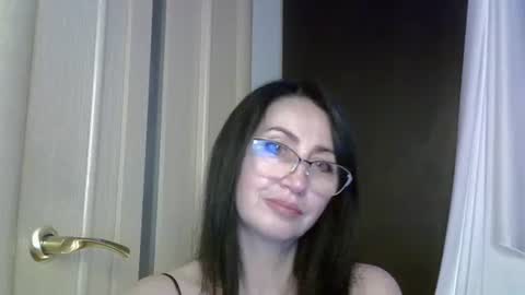 Snapshot of jinaluv chatting on 8, 5, 2026 jinaluv online show from 8, 5, 2026