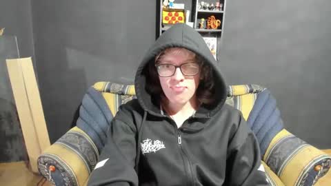 Snapshot of jinnbook chatting on 3, 12, 2024 JinnBook online show from 3, 12, 2024
