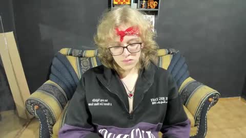 Snapshot of jinnbook chatting on 11, 12, 2024 JinnBook online show from 11, 12, 2024