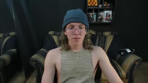 Snapshot of jinnbook chatting on 11, 3, 2025 JinnBook online show from 11, 3, 2025