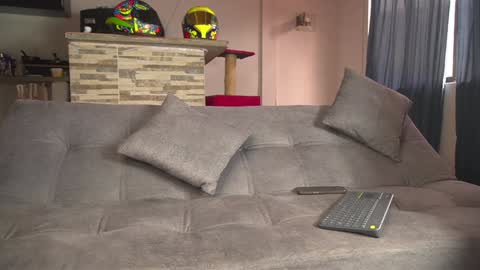 Jinx independent model online show from 3, 2, 2025