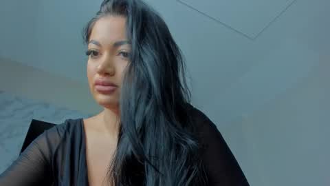 Juliee online show from 12, 9, 2025