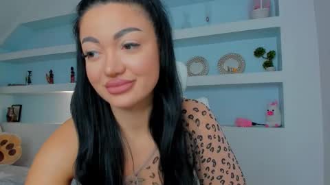 Juliee online show from 30, 9, 2025