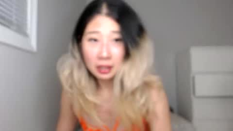 Jiwoo online show from 30, 11, 2025