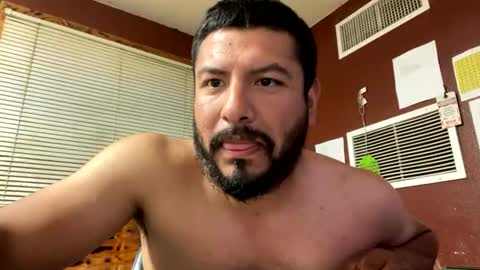 Snapshot of jjuarez5409 chatting on 3, 8, 2026 jjuarez5409 online show from 3, 8, 2026