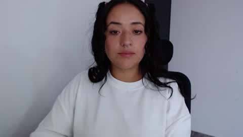 Snapshot of jjulietha95 chatting on 31, 1, 2025 Julieta online show from 31, 1, 2025