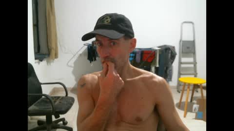 Snapshot of jlmbud chatting on 1, 1, 2025 jlmbud online show from 1, 1, 2025