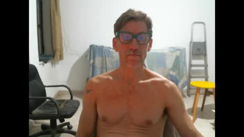 Snapshot of jlmbud chatting on 5, 1, 2025 jlmbud online show from 5, 1, 2025