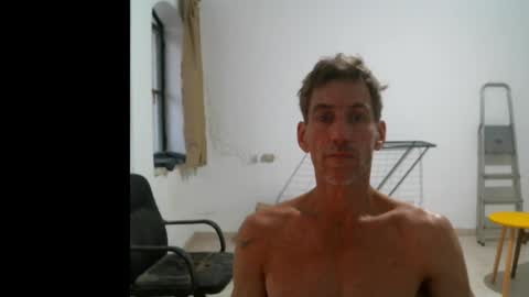 Snapshot of jlmbud chatting on 15, 2, 2025 jlmbud online show from 15, 2, 2025