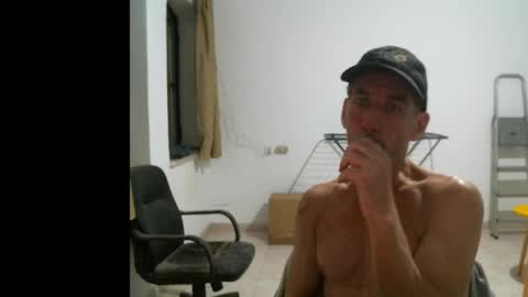 Snapshot of jlmbud chatting on 11, 3, 2025 jlmbud online show from 11, 3, 2025