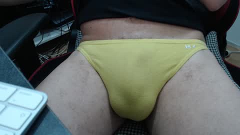 Snapshot of jlouis759 chatting on 13, 2, 2025 jlouis759 online show from 13, 2, 2025
