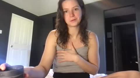 Snapshot of jlynn1997 chatting on 13, 5, 2026 jlynn1997 online show from 13, 5, 2026