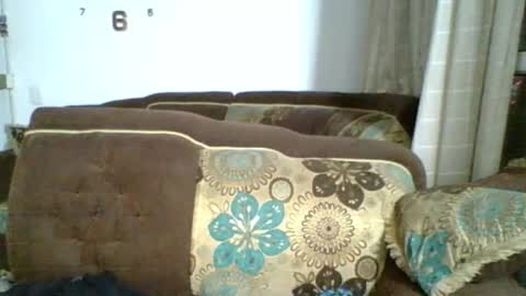 JOAN SAENZ online show from 18, 12, 2025