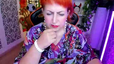 Snapshot of joana_woods chatting on 4, 7, 2026 Joana online show from 4, 7, 2026