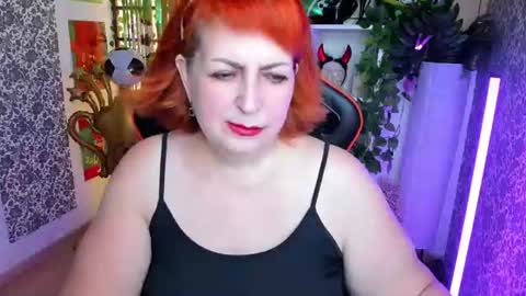 Snapshot of joana_woods chatting on 5, 7, 2026 Joana online show from 5, 7, 2026