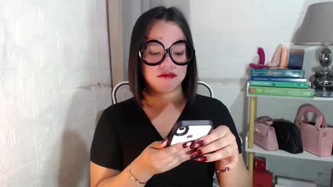 Joana online show from 7, 1, 2025