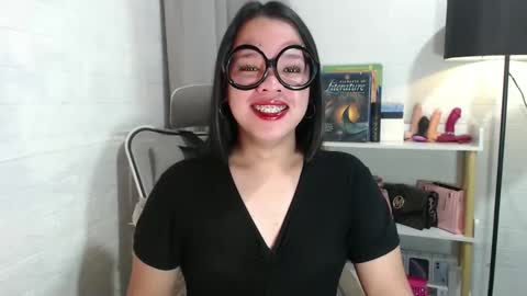 Joana online show from 10, 1, 2025