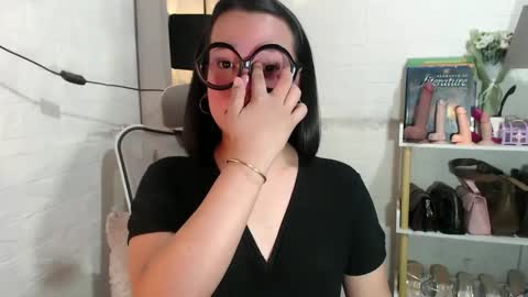 Joana online show from 6, 3, 2025