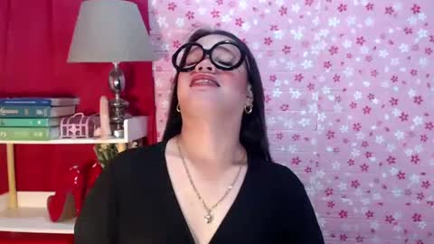 Joana online show from 24, 10, 2025