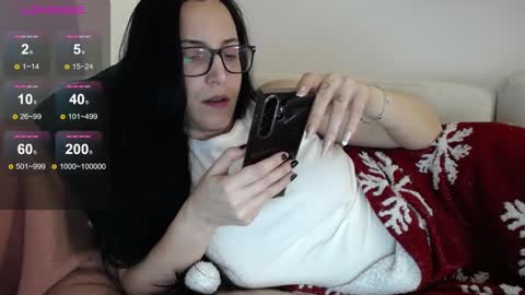 Snapshot of joanna_cw chatting on 21, 2, 2025 Jo online show from 21, 2, 2025