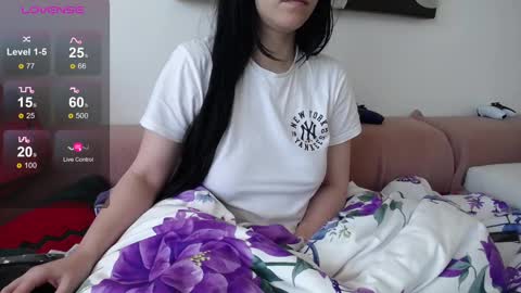 Snapshot of joanna_cw chatting on 24, 2, 2025 Jo online show from 24, 2, 2025