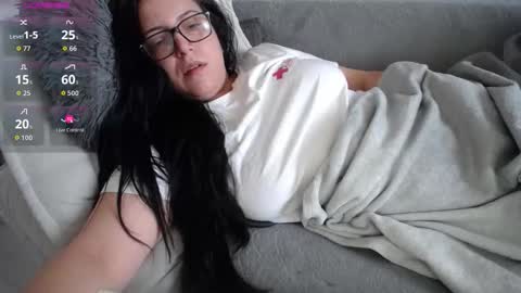 Snapshot of joanna_cw chatting on 2, 11, 2025 Jo online show from 2, 11, 2025