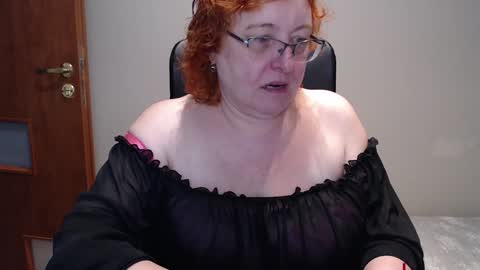 Snapshot of joannaandneighbour chatting on 14, 1, 2025 Joanna and Greg online show from 14, 1, 2025