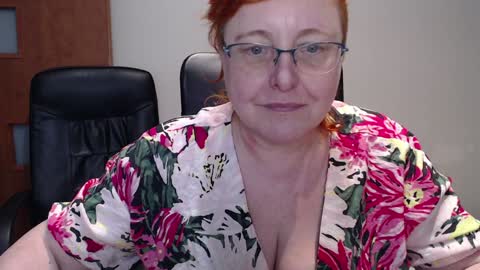 Snapshot of joannaandneighbour chatting on 15, 1, 2025 Joanna and Greg online show from 15, 1, 2025