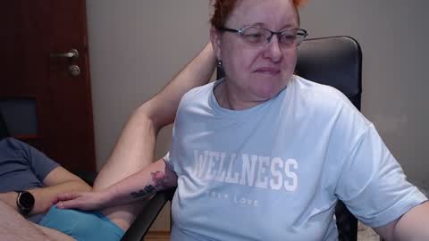 Snapshot of joannaandneighbour chatting on 30, 1, 2025 Joanna and Greg online show from 30, 1, 2025