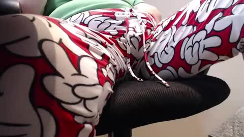 Snapshot of joannaandneighbour chatting on 18, 2, 2025 Joanna and Greg online show from 18, 2, 2025