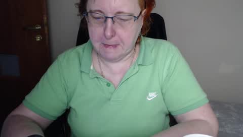 Snapshot of joannaandneighbour chatting on 26, 2, 2025 Joanna and Greg online show from 26, 2, 2025