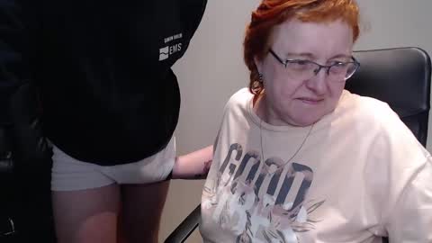 Snapshot of joannaandneighbour chatting on 2, 3, 2025 Joanna and Greg online show from 2, 3, 2025