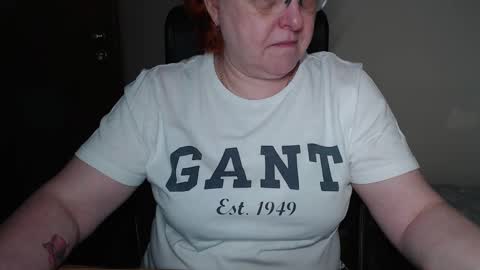 Snapshot of joannaandneighbour chatting on 4, 3, 2025 Joanna and Greg online show from 4, 3, 2025