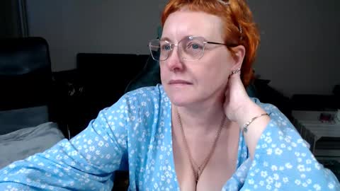 Snapshot of joannaandneighbour chatting on 14, 1, 2026 Joanna and Greg online show from 14, 1, 2026